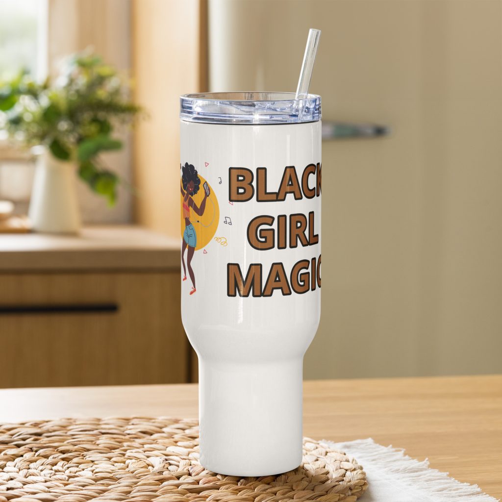 Travel mug with a handle